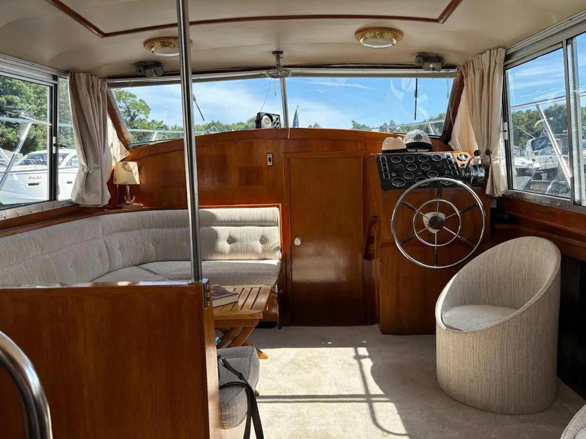 Сasa de vacaciones Riverside Boat Retreat On The River Thames